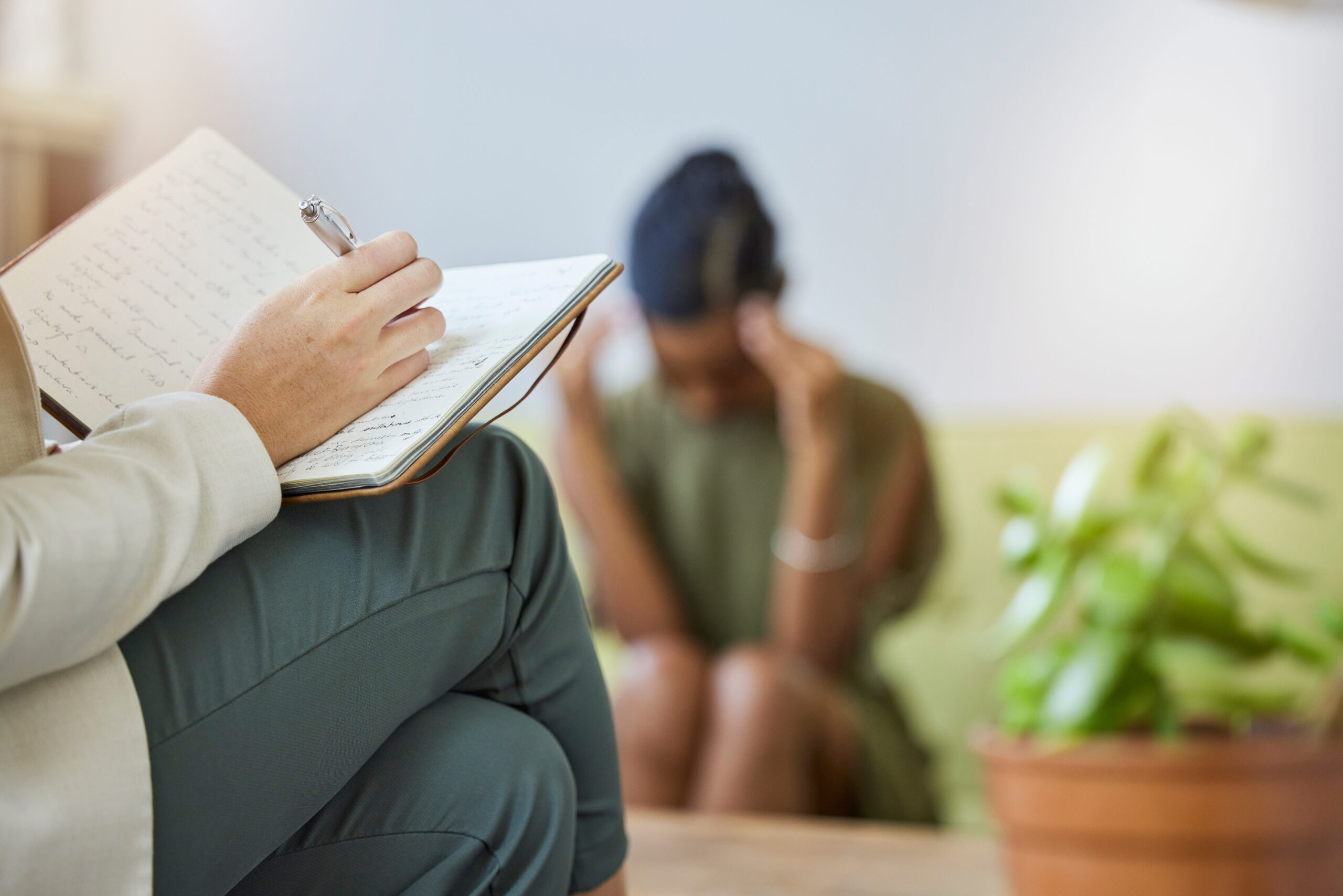 Apesar do estigma ainda presente, a psicoterapia não é "só para quem está em crise". Ela é um processo de autoconhecimento, cuidado e transformação emocional.