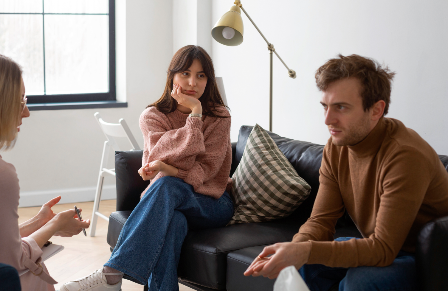 É necessário sentar com seu parceiro e ter uma conversa franca. Diga exatamente o que espera desse relacionamento e pergunte o que ele espera também. O que está bom? O que precisa ser mudado? O que pode ficar melhor ainda?